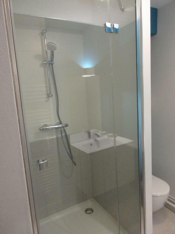 Apartamento Préférence - Hypercentre avec parking privé gratuit et lit Queen size Poitiers Exterior foto